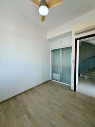 Grosvenor View (D14), Condominium #610310421